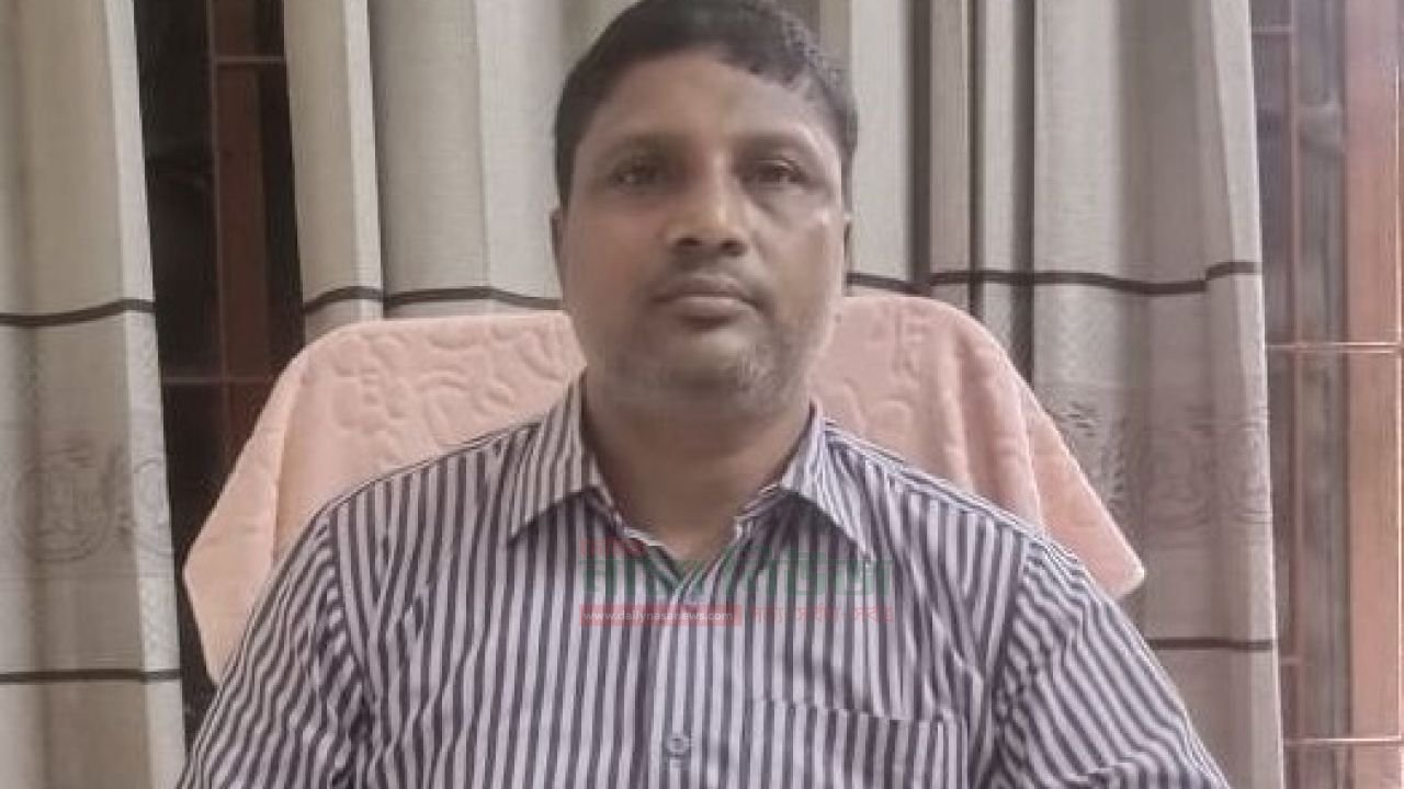  রংপুর সদর সাব-রেজিস্ট্রার এর দক্ষতায় বেড়েছে কাজের গতি