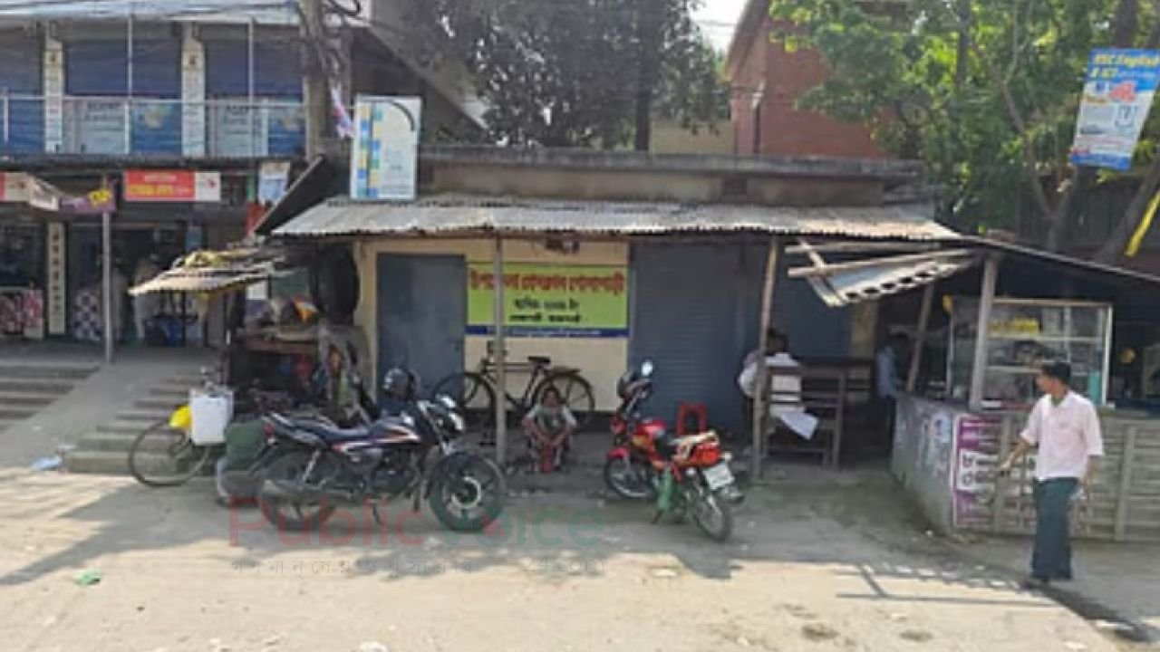 গোদাগাড়ী প্রেসক্লাব দখলের চেষ্টা: ‘জুলাই যোদ্ধা’ পরিচয়ে হট্টগোল, এলাকায় উত্তেজনা