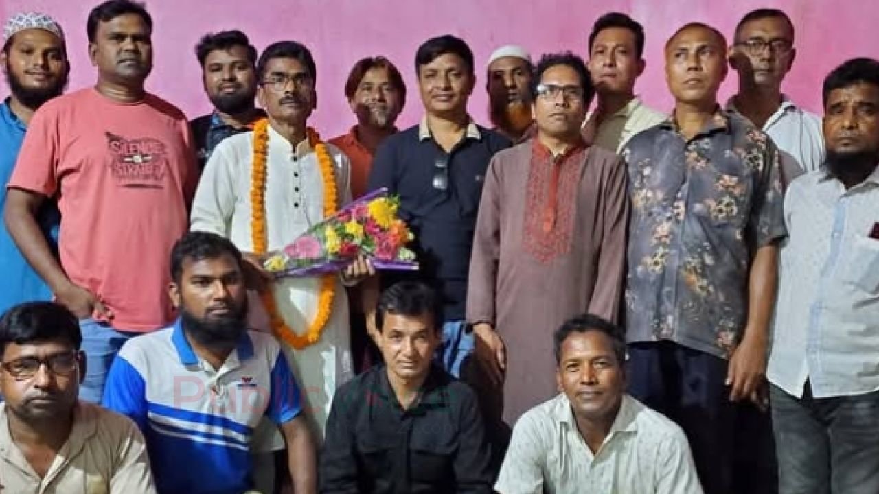 পার্বতীপুরে ভবের বাজার বণিক সমিতির নতুন কমিটি গঠন