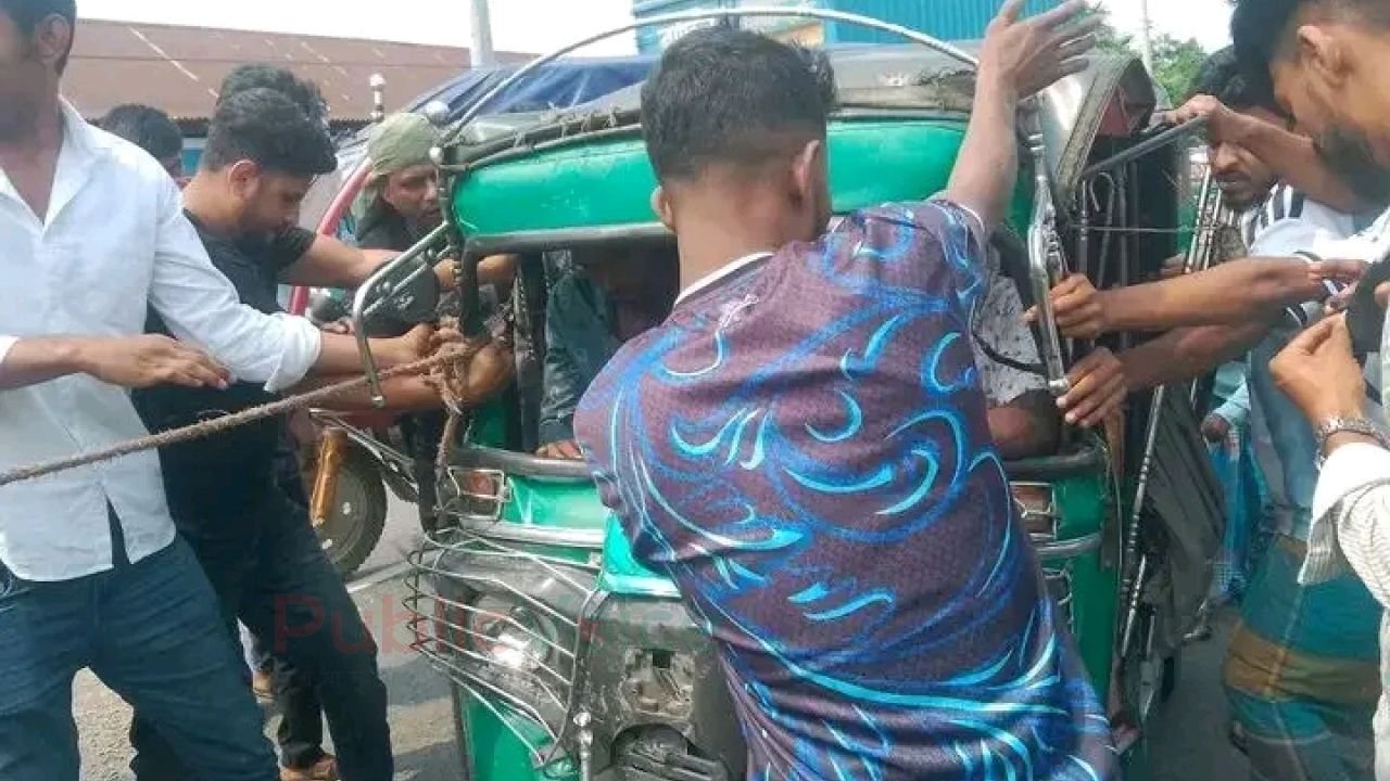 ময়মনসিংহ টাঙ্গাইল মহাসড়কে সিএনজি ও ভটভটি সংঘর্ষে আহত ৩