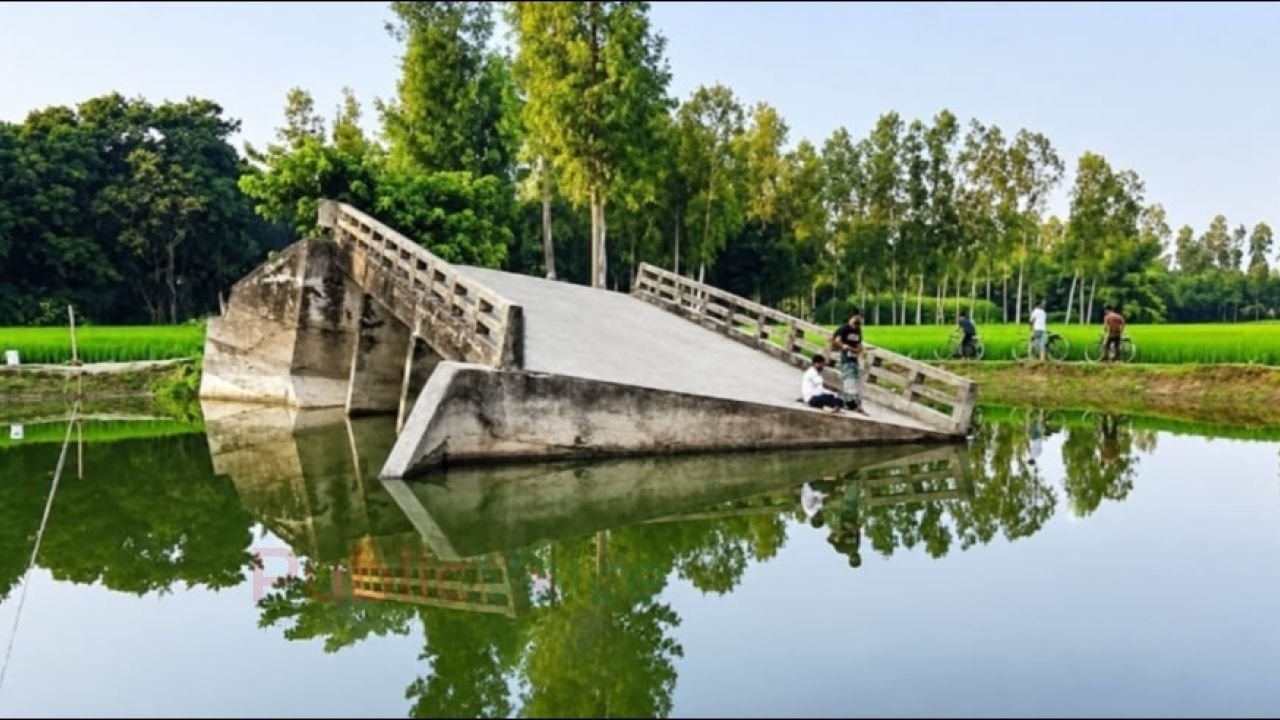 এক বছরে ভাঙ্গল সেতু,১২ বছর দূর্ভোগ।