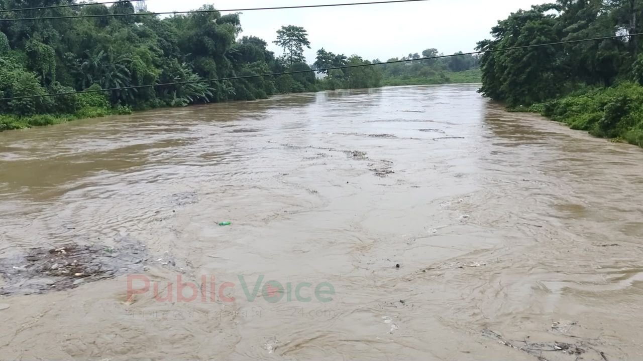 মৌলভীবাজারে বাড়ছে নদ-নদীর পানি বন্যার আশঙ্কা 