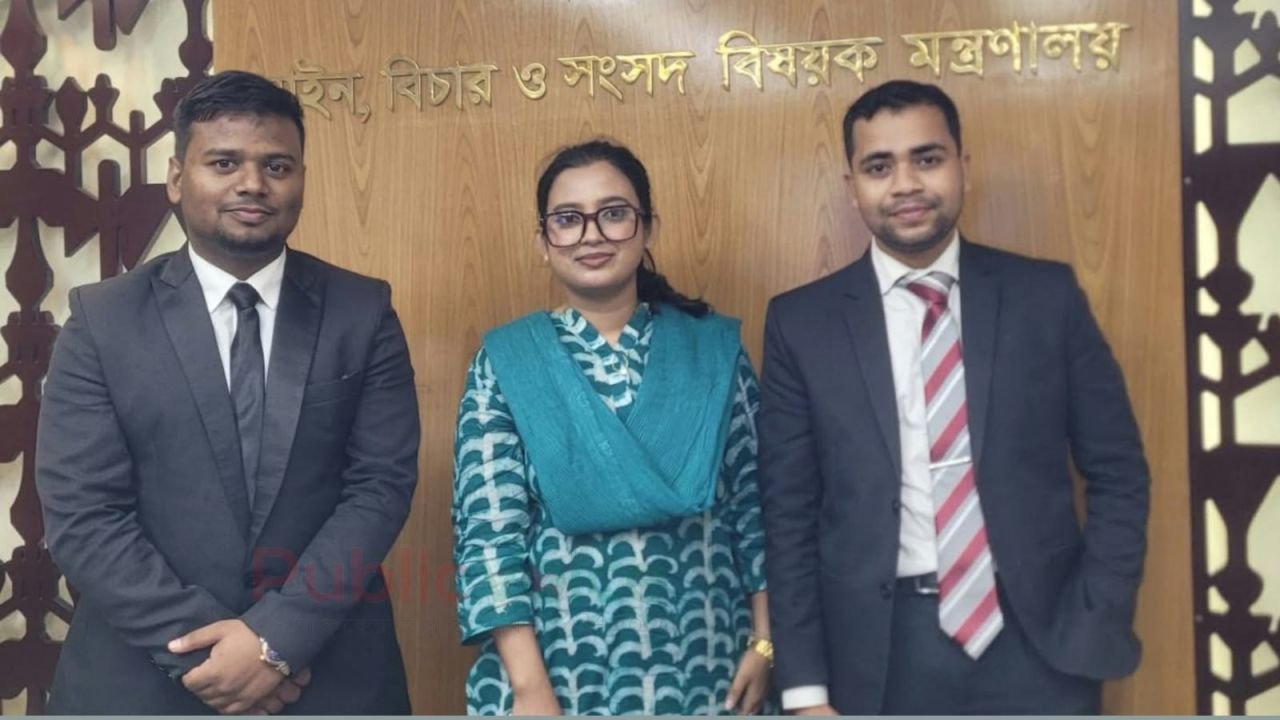 দেশের আইন ও বিচার বিভাগে ইন্টার্নশিপের সুযোগ পেল ইবির তিন শিক্ষার্থী