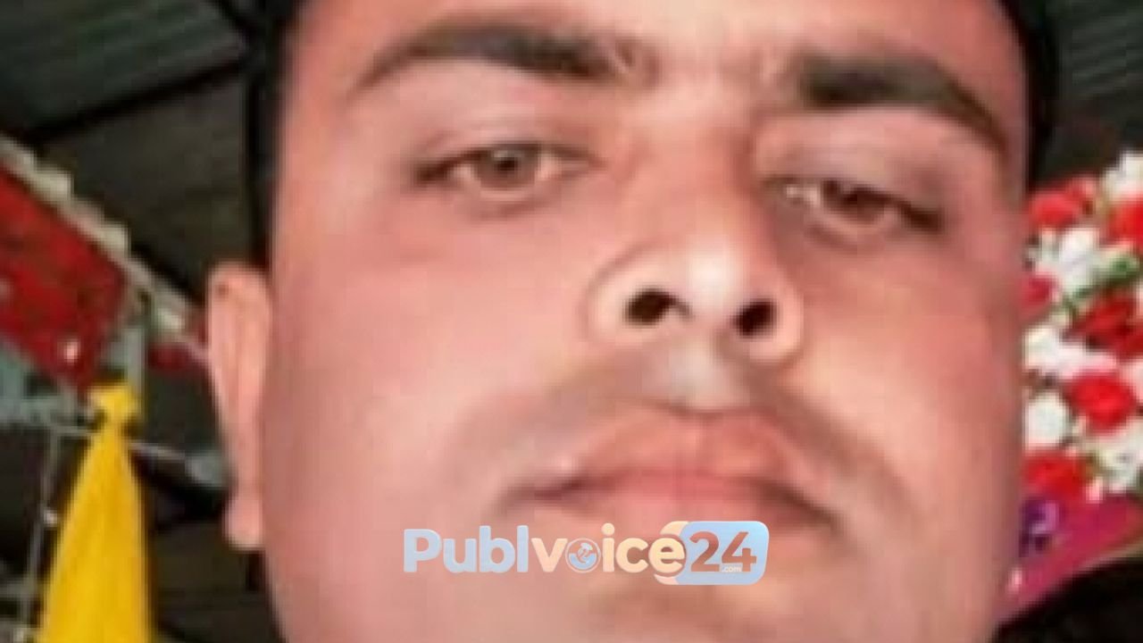 কেন্দুয়ায় দুর্ঘটনায় একই পরিবারের দুইজন নিহত, আহত ১