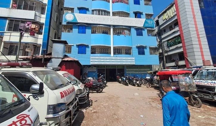 নোয়াখালীর মাদারল্যান্ড হাসপাতালে জানালার গ্রিল কেটে ৯ লাখ টাকা