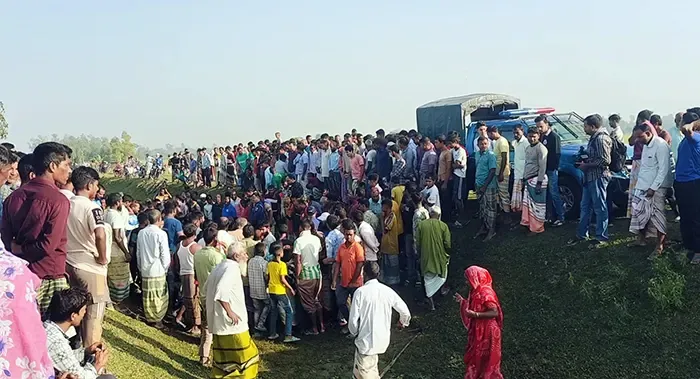 রংপুরে অটোরিকশা চুরির ঘটনায় গণপিটুনিতে দুই ব্যক্তির প্রাণহানি