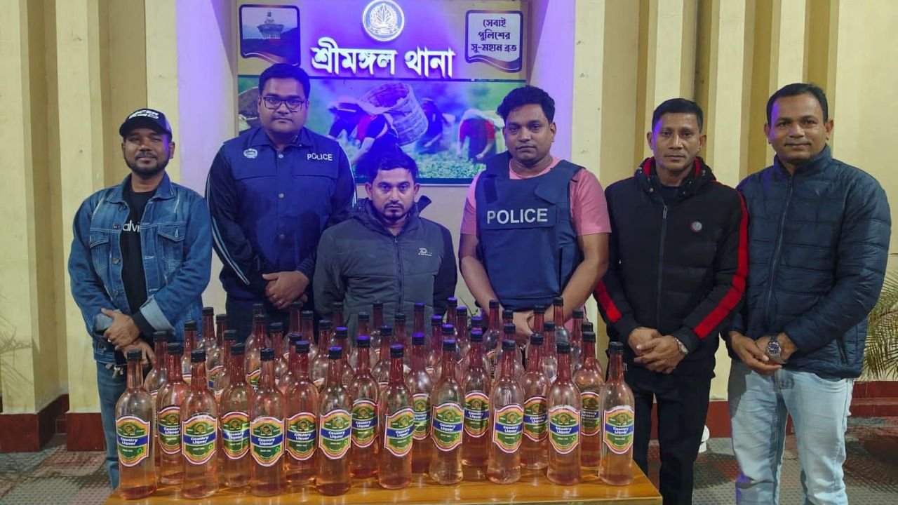 শ্রীমঙ্গলে পুলিশের অভিযানে ৫০বোতল মদ উদ্ধার; গ্রেপ্তার-১