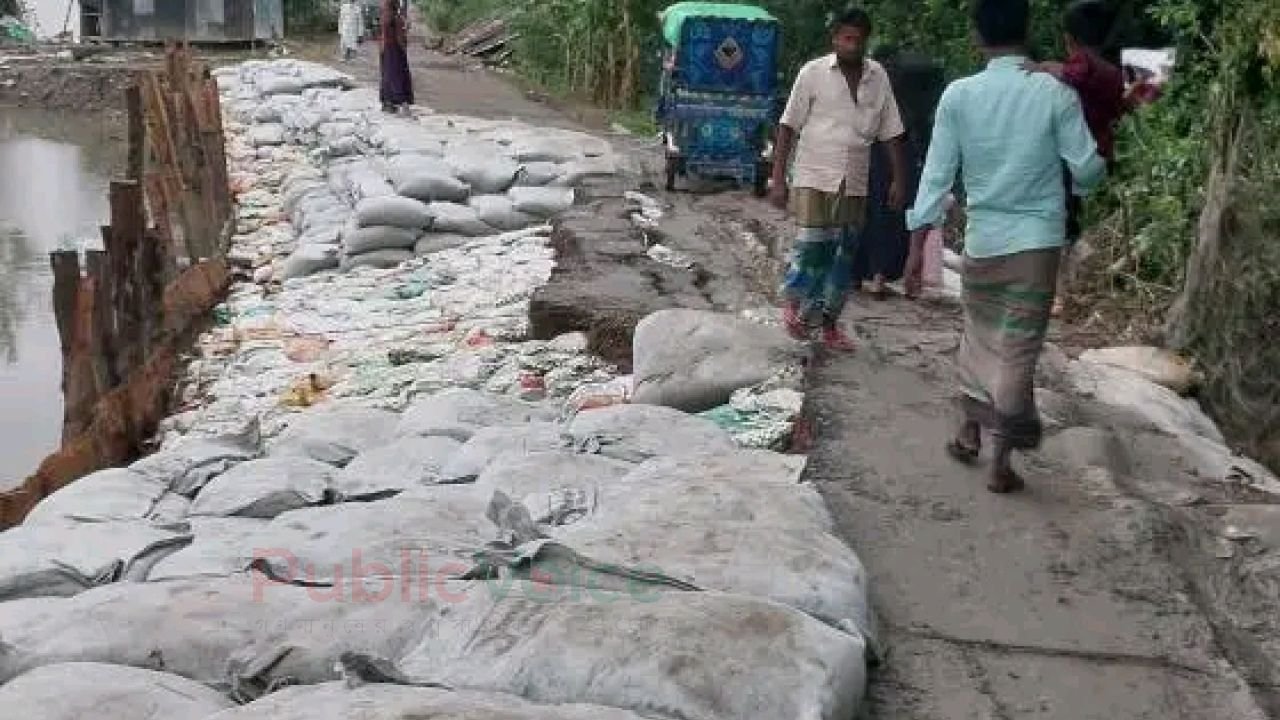 রামগতি-বিবিরহাট রোডে মর্মান্তিক সড়ক দুর্ঘটনায় নিহত এক!