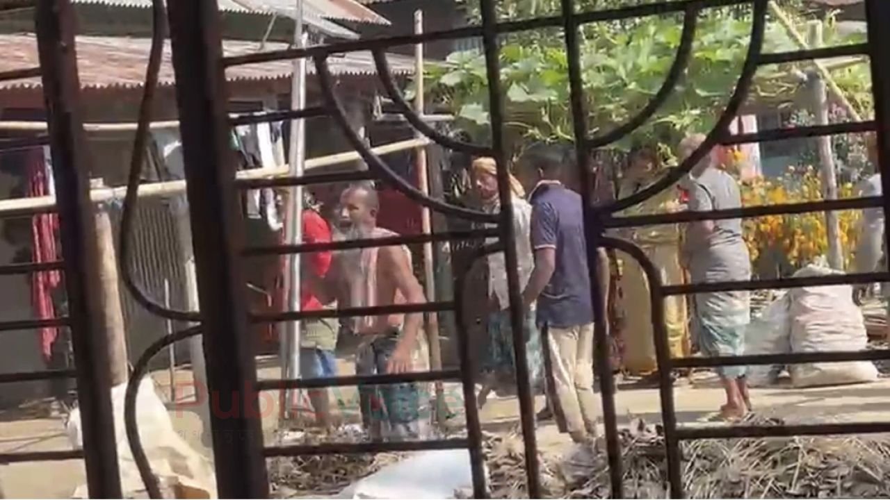মাদক ও জুয়ার বিরুদ্ধে বক্তব্য বাড়িতে ভাংচুর ও লুটপাট