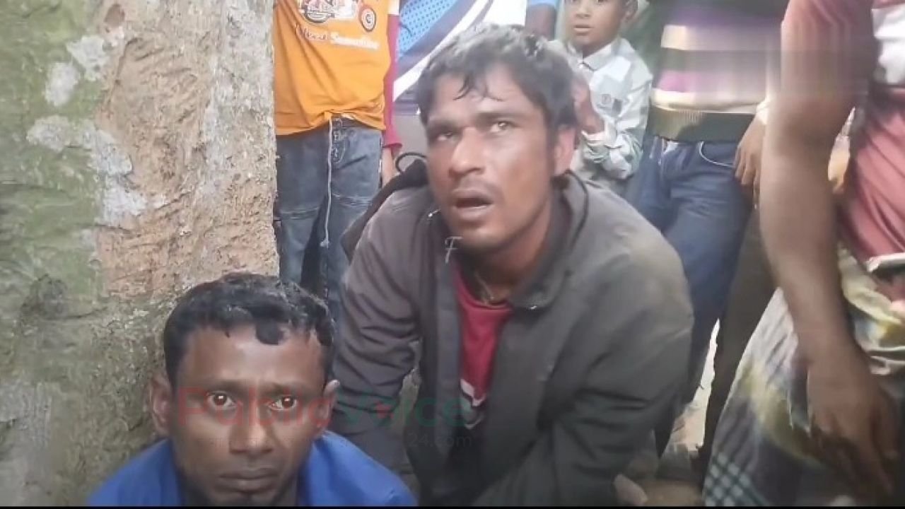 পীরগঞ্জে বিয়ে বাড়ির সামনে মোটরসাইকেল নিয়ে টানাটানি, জনতার হাতে ধরা পড়ল দুই যুবক