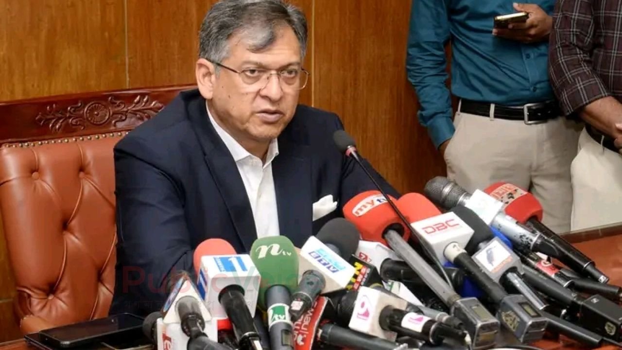 নকলমুক্ত ও মানসম্মত শিক্ষা নিশ্চিতে সরকার আপসহীন: স্বরাষ্ট্রমন্ত্রী